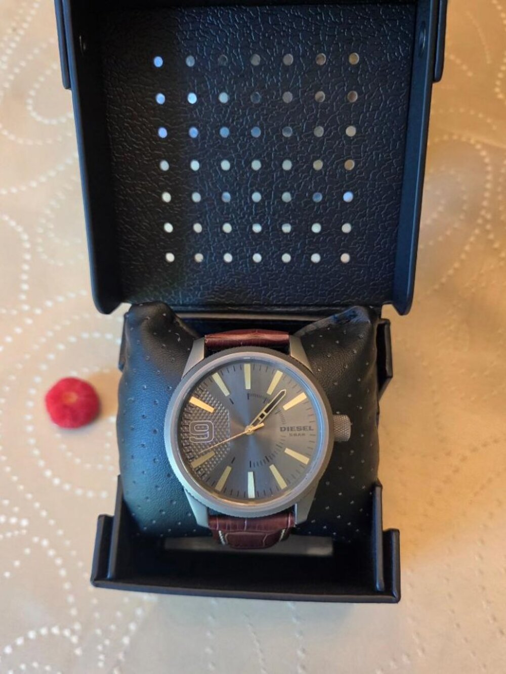 DIESEL Watch - Picture 2 of 6